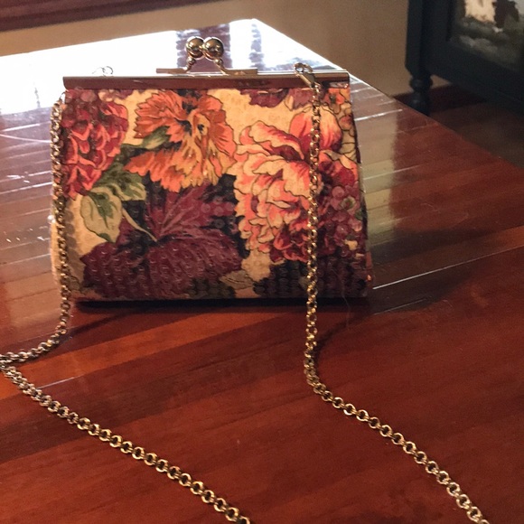 Purse - Picture 2 of 2